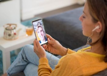 Terapia online sem custo para vítimas da enchente e voluntários