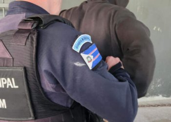 Homem é preso por tráfico de drogas 2 Homem é preso por tráfico de drogas