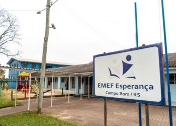 Prefeitura entrega melhorias em mais duas escolas nesta sexta-feira