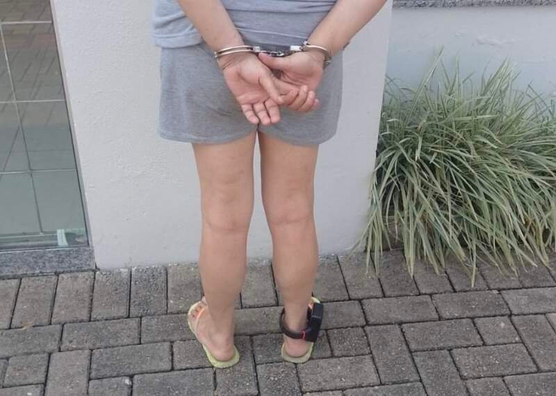 Mulher foragida por latrocínio é presa pela Guarda Municipal de Campo Bom 1 Mulher foragida por latrocínio é presa pela Guarda Municipal de Campo Bom