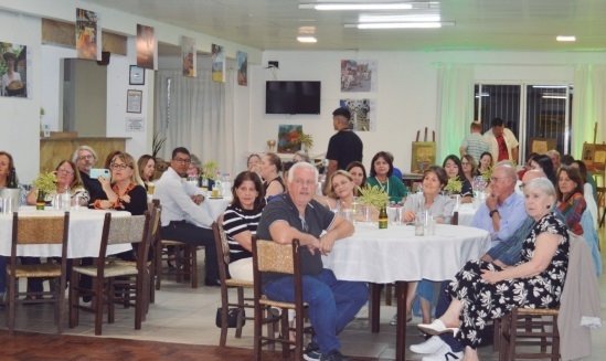 AABB realizou uma noite memorável para homenagear os 200 anos da Imigração Alemã