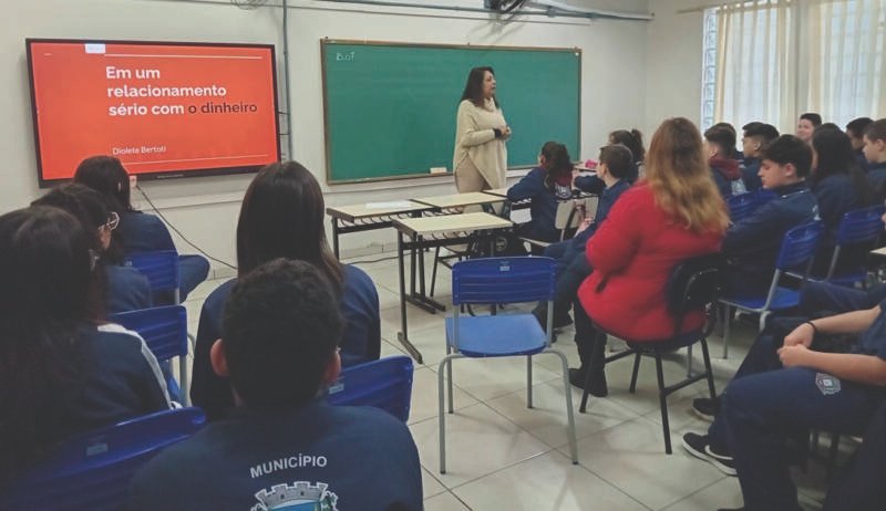Educação Fiscal e Financeira é assunto de sala de aula 1 Educação Fiscal e Financeira é assunto de sala de aula