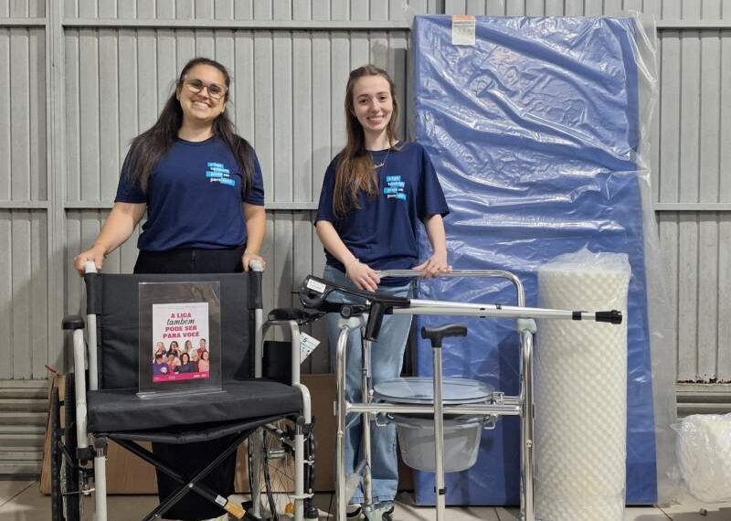 Liga Feminina de Campo Bom realiza ação pela comunidade