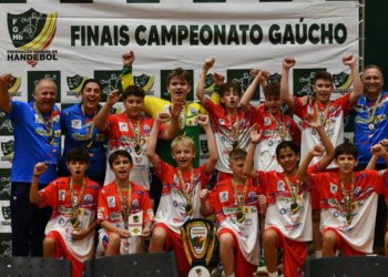 AECB é campeã do Estadual com times mirim e adulto masculinos