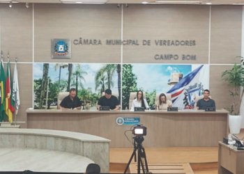 Vereadores aprovam 8 projetos, entre eles o reajuste dos subsídios dos secretários municipais