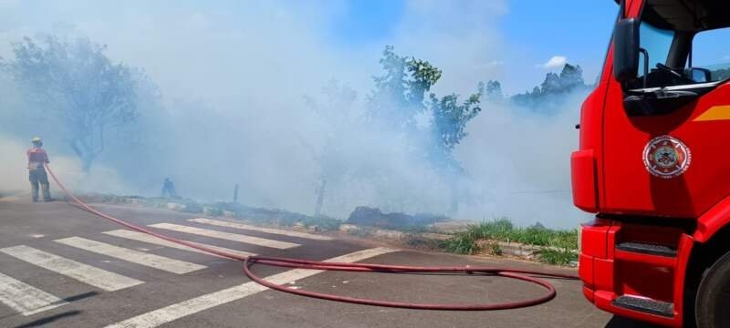 Homem é preso após incendiar terreno baldio em Campo Bom 1 Homem é preso após incendiar terreno baldio em Campo Bom