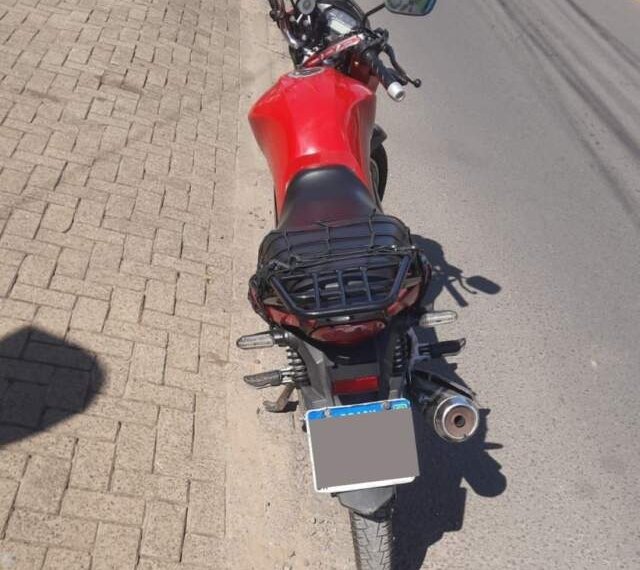 Brigada Militar recupera motocicleta roubada em Campo Bom 1 Brigada Militar recupera motocicleta roubada em Campo Bom