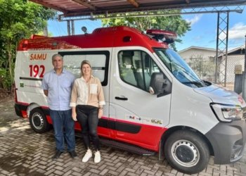 Campo Bom recebe nova ambulância para o Samu 9 Campo Bom recebe nova ambulância para o Samu