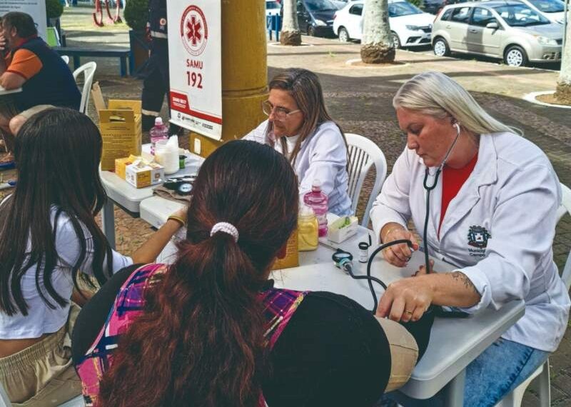 Feira da Saúde oferece serviços gratuitos no Largo Irmãos Vetter neste sábado 1 Feira da Saúde oferece serviços gratuitos no Largo Irmãos Vetter neste sábado