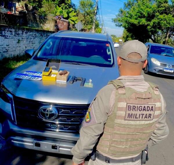 Caminhonete com placas adulteradas é encontrada pela Brigada Militar em Campo Bom 1 Caminhonete com placas adulteradas é encontrada pela Brigada Militar em Campo Bom