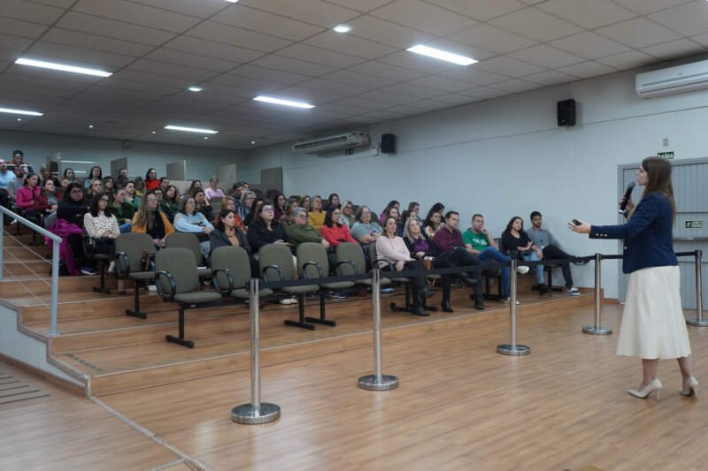 Projeto Sinais debate violência extrema e o impacto do mundo virtual entre jovens