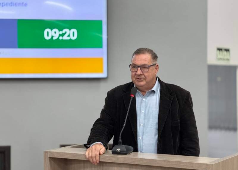 Câmara aprova requerimento, questionando Prefeitura sobre estacionamento rotativo