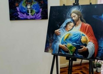 “O Caminho das flores, minha paleta de cores” segue em exposição até 30 de junho em Campo Bom