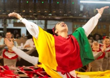 Sarau de Arte Gaúcha reúne mais de 6 mil pessoas em Campo Bom 5 Sarau de Arte Gaúcha reúne mais de 6 mil pessoas em Campo Bom