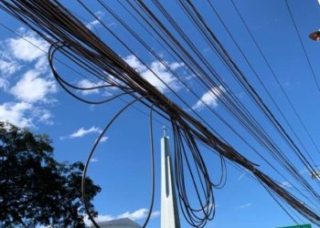 Câmara discute fios soltos, segurança e geração de empregos na sessão de segunda-feira 10 Câmara discute fios soltos, segurança e geração de empregos na sessão de segunda-feira