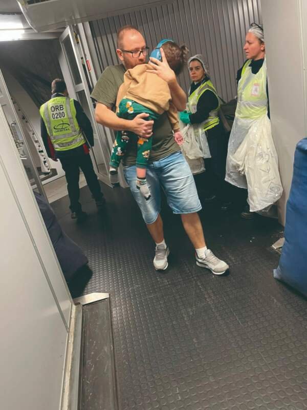 Emanuel realiza exame na Espanha em busca de tratamento contra doença rara 4 WhatsApp Image 2025 07 14 at 08.38.34 3