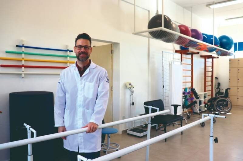 Professor da Faccat é destaque internacional com prêmio do Journal of Physiotherapy