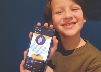 Após vencer câncer raro, Murilo Baum agora precisa de ajuda para voltar a ouvir