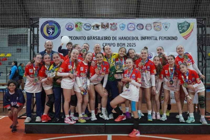 AECB conquista o título do Brasileiro de Handebol Infantil Feminino 1 AECB conquista o título do Brasileiro de Handebol Infantil Feminino