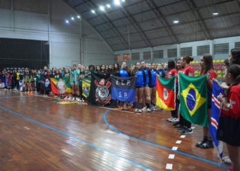 Primeira fase do Brasileiro de Handebol Infantil Feminino encerra nesta quinta-feira