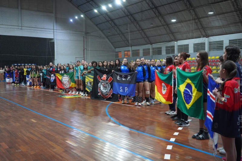 Primeira fase do Brasileiro de Handebol Infantil Feminino encerra nesta quinta-feira 1 Primeira fase do Brasileiro de Handebol Infantil Feminino encerra nesta quinta-feira