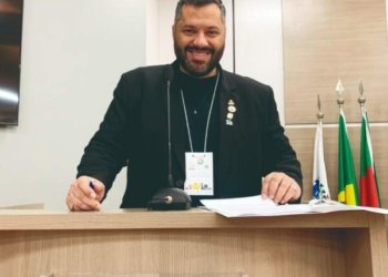 Ag 39 anos: Conheça o nosso colunista Social 1 Ag 39 anos: Conheça o nosso colunista Social
