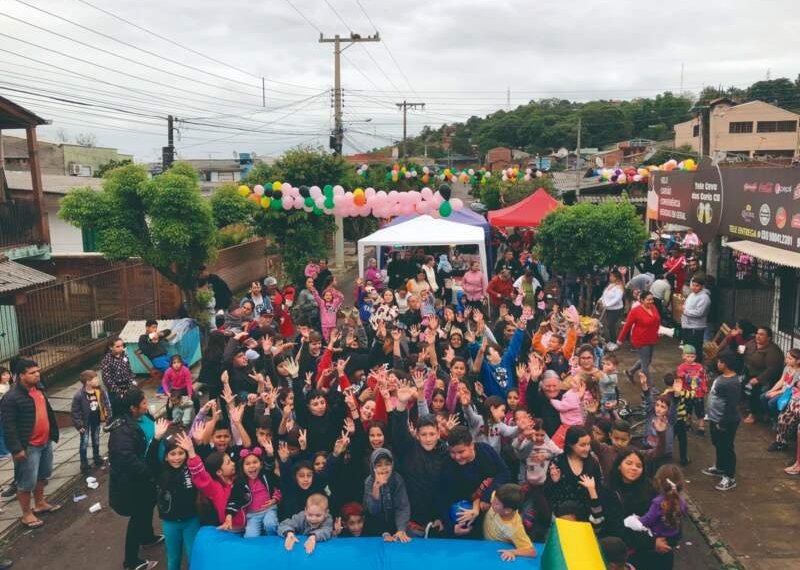 Grupo de voluntários organiza a 5ª Festinha das Crianças no bairro Aurora