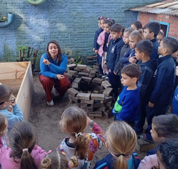 Professora de Campo Bom é finalista do Prêmio Destaque Educação