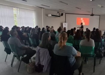 Profissionais da rede municipal recebem curso de brigadista e primeiros socorros 8 Profissionais da rede municipal recebem curso de brigadista e primeiros socorros