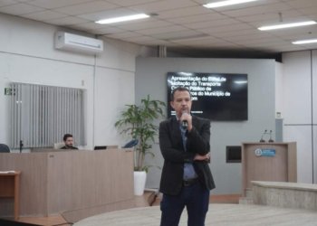 Prefeitura apresenta edital de concessão do transporte coletivo em audiência pública