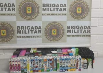 Fiscalização apreende mais de 180 cigarros eletrônicos em tabacaria de Campo Bom 8 Fiscalização apreende mais de 180 cigarros eletrônicos em tabacaria de Campo Bom