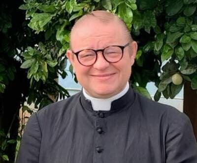 Padre César, da Paróquia Santa Terezinha, está internado e inspira cuidados 1 Padre César, da Paróquia Santa Terezinha, está internado e inspira cuidados