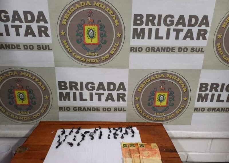 Dois homens são presos por tráfico de drogas no Rio Branco