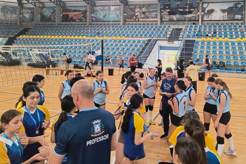 Mais de 100 alunos do Brasil e Uruguai participam de encontro do Programa Acolher 1 encontro acolher