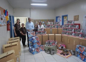 Escolas de educação infantil recebem novos materiais e brinquedos para qualificar a aprendizagem 2 Escolas de educação infantil recebem novos materiais e brinquedos para qualificar a aprendizagem