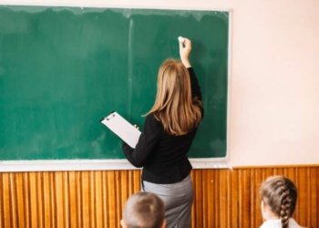 Processo seletivo aberto para contratação emergencial de profissionais da área da Educação 6 Processo seletivo aberto para contratação emergencial de profissionais da área da Educação