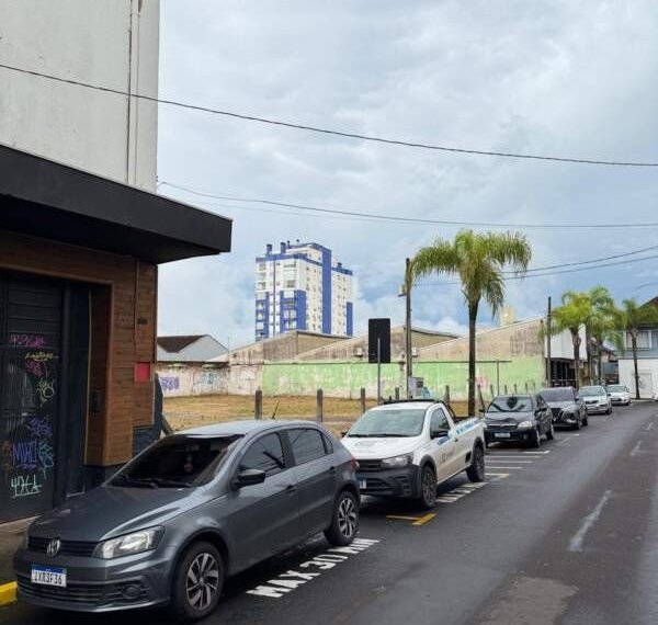 Projeto sugere isenção de IPTU para criar novos estacionamentos no Centro