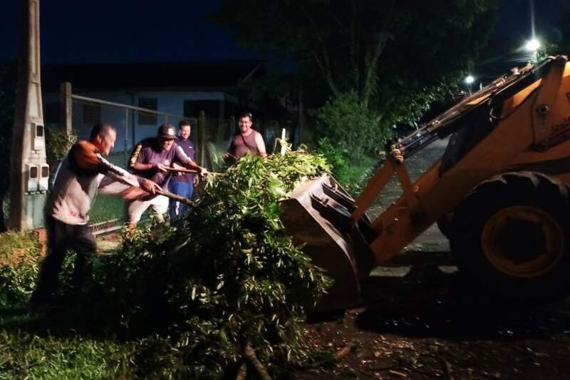 Temporal provocou alagamentos pontuais e mobilizou equipes em Campo Bom