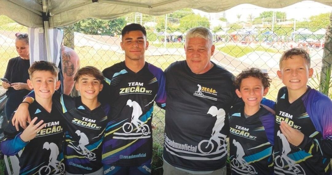 Pilotos de Campo Bom conquistam pódios na Copa Brasil de BMX Racing