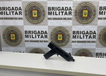 Arma artesanal é apreendida no bairro Barrinha