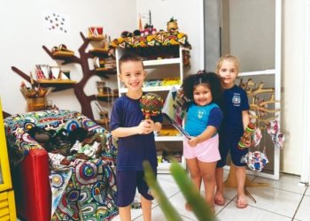 Afroteca transforma leitura em ferramenta de educação antirracista na EMEI Amarelinha