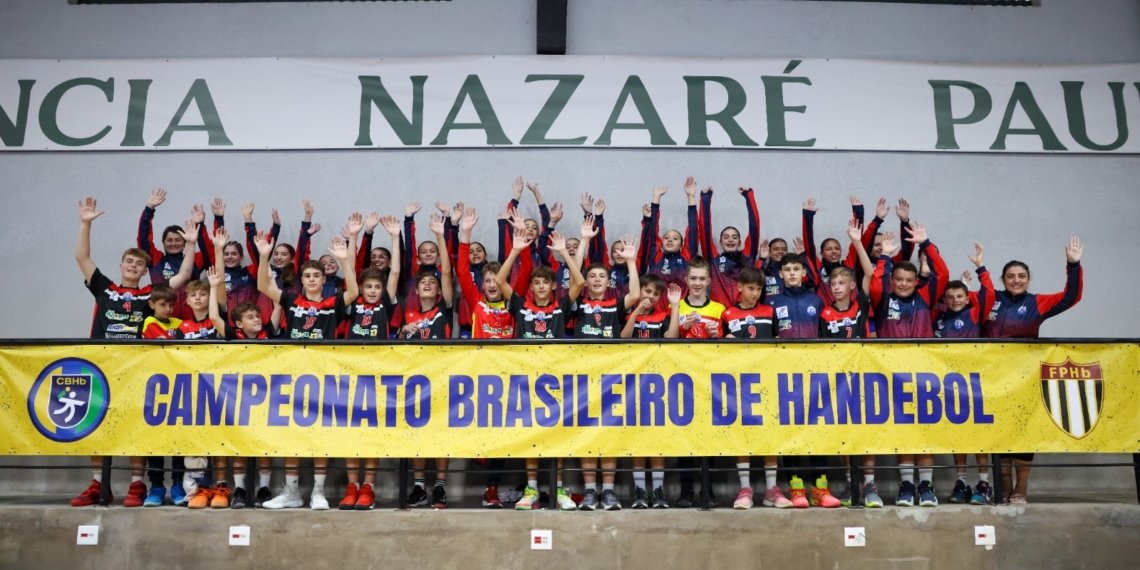 AECB leva nome de Campo Bom ao pódio e acumula experiência em competições nacionais de handebol