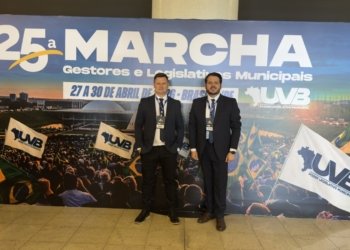 Presidente João Paulo comenta sobre participação na Marcha dos Legislativos Municipais em sessão da Câmara