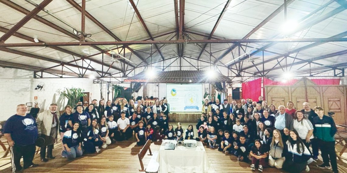 CTG M’ Bororé apresenta projeto do 25º Sarau de Arte Gaúcha