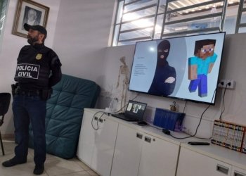 Polícia Civil orienta estudantes sobre riscos dos jogos digitais em palestra em Campo Bom