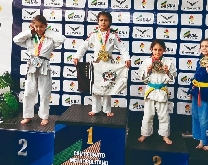 Campo Bom revela nova promessa do judô: aos 8 anos, Lara é ouro no Metropolitano