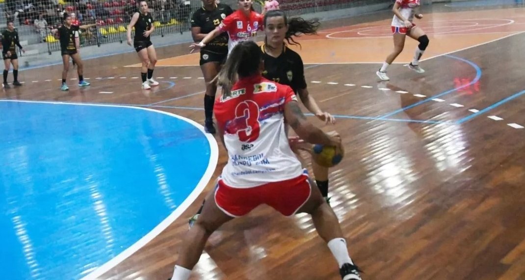Ginásio do CEI sedia Estadual de Handebol Feminino neste final de semana