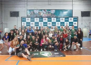 Oxi Vida Nova conquista o título invicto do Municipal de Futsal Série Prata 2026